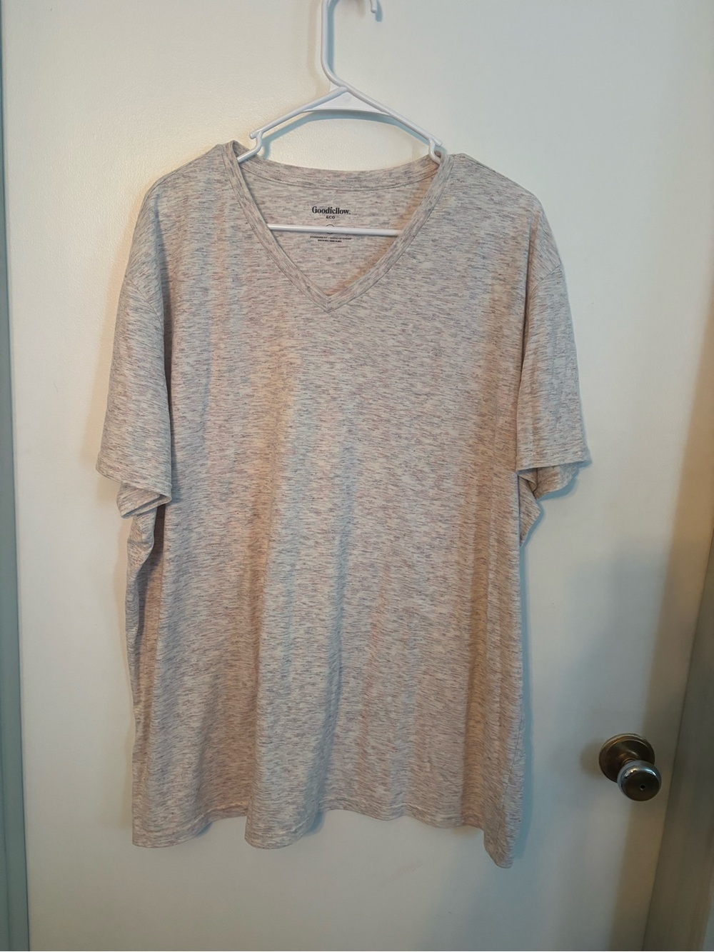 Goodfellow & Co Heather Gray V-Neck Short Sleeve Tee